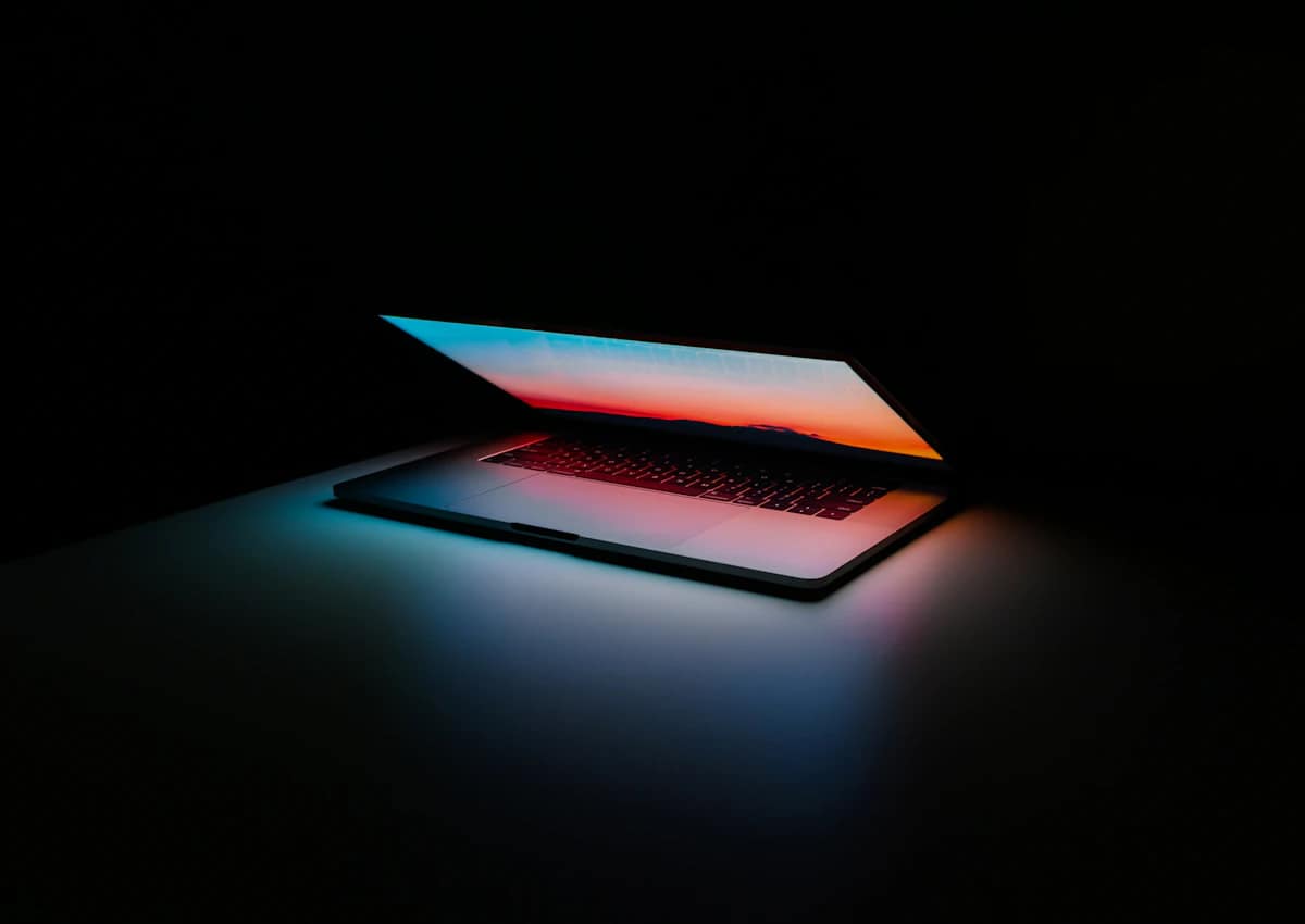 Samsung Galaxy Book 12 GB alınır